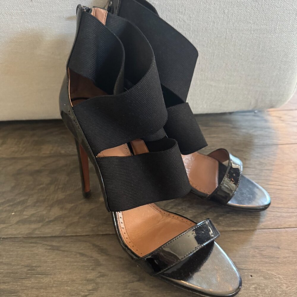 Alaia Patent Leather Heels Black 38.5